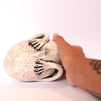 NÃO SOU RITA - 'Eggypop Shy' Ceramic Art