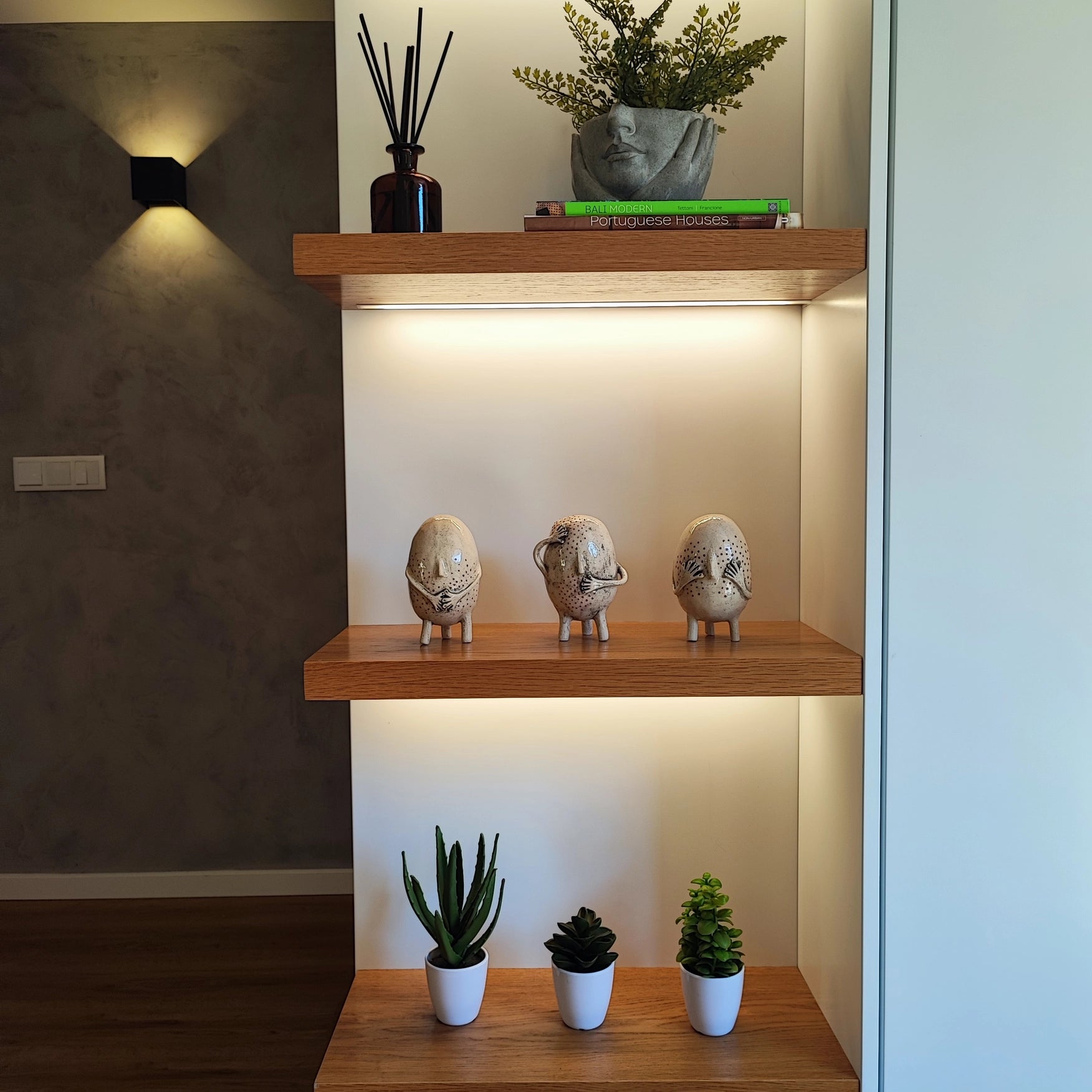 NÃO SOU RITA - 'Eggypop Hug'