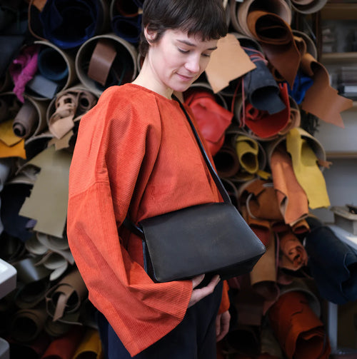 Kate Sheridan - Zip Maple Bag - Black Missouri