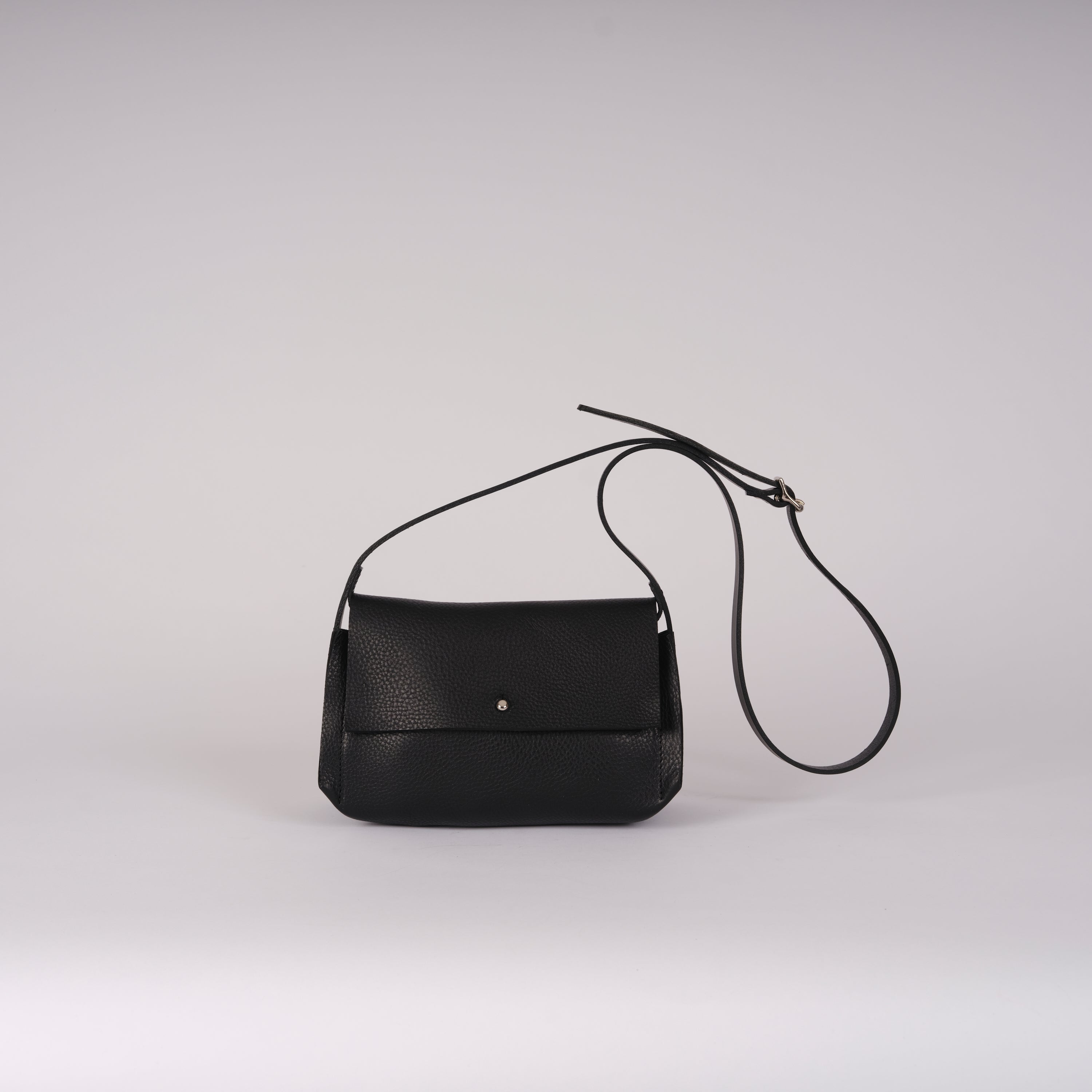 Kate Sheridan - Pleat Bag - Black