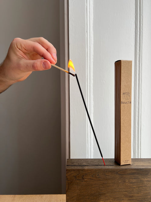 BOUCLÉ - Oud & Cedar Incense Sticks