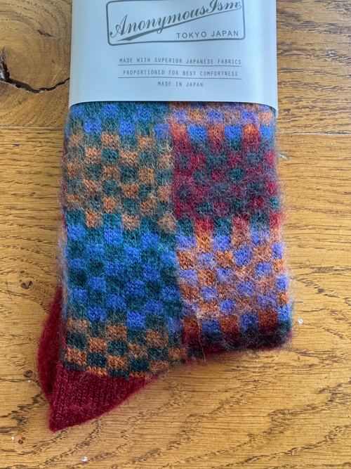ANONYMOUS ISM - Napping Checker Socks - Wine