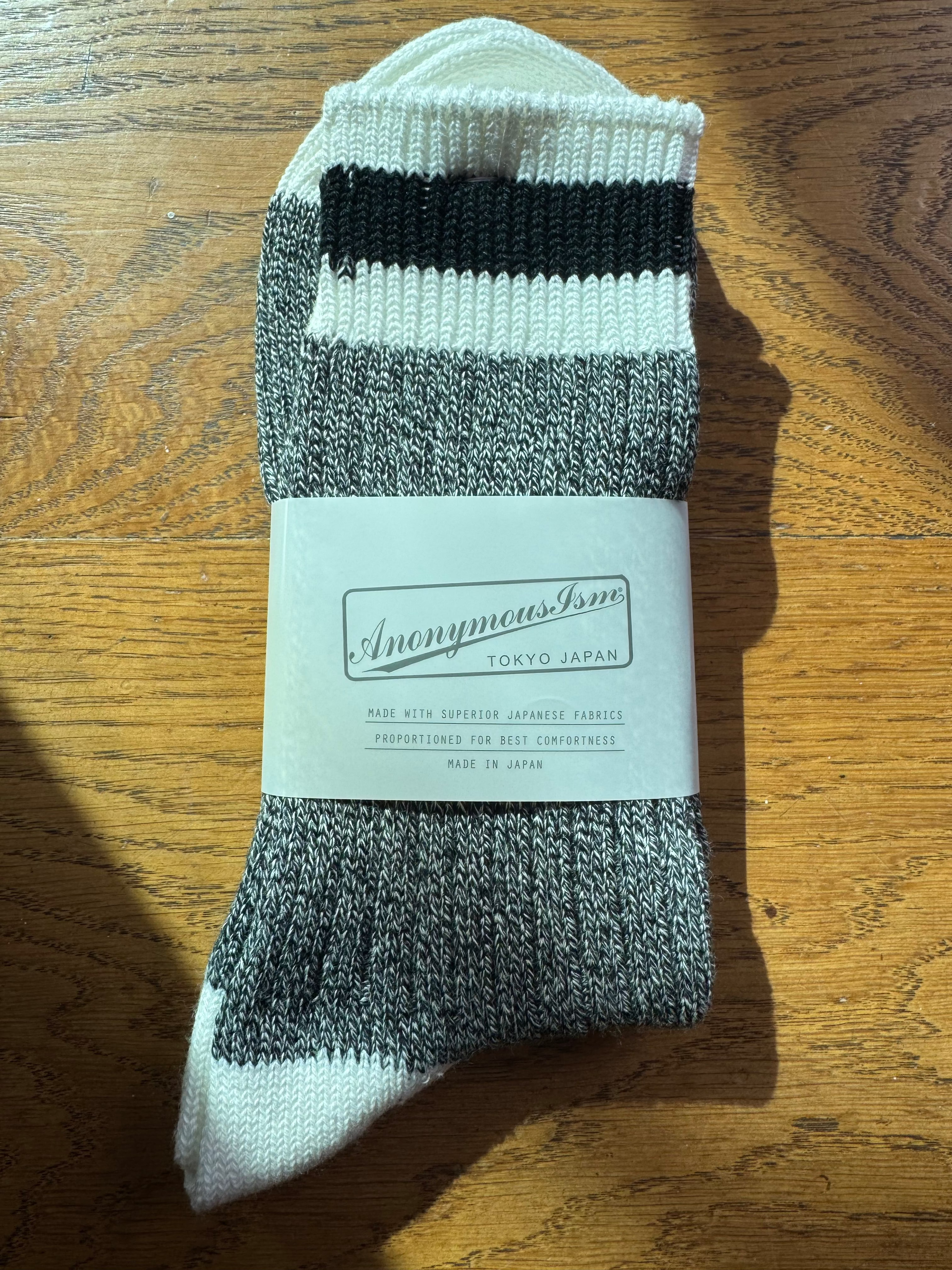 ANONYMOUS ISM - Tuck Cuff Stripe Socks - Black