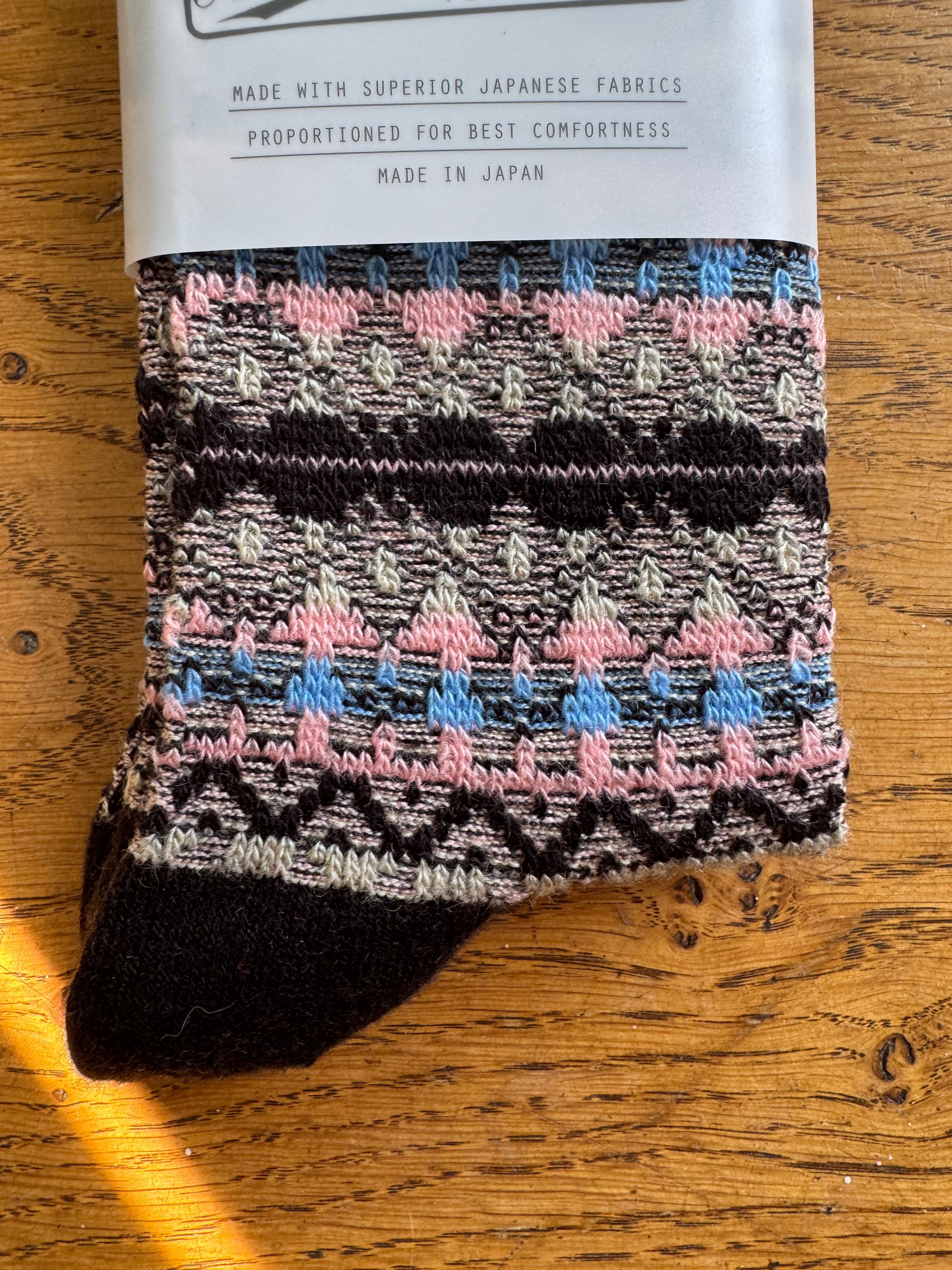 ANONYMOUS ISM - Reverse Fair Isle Socks - Black