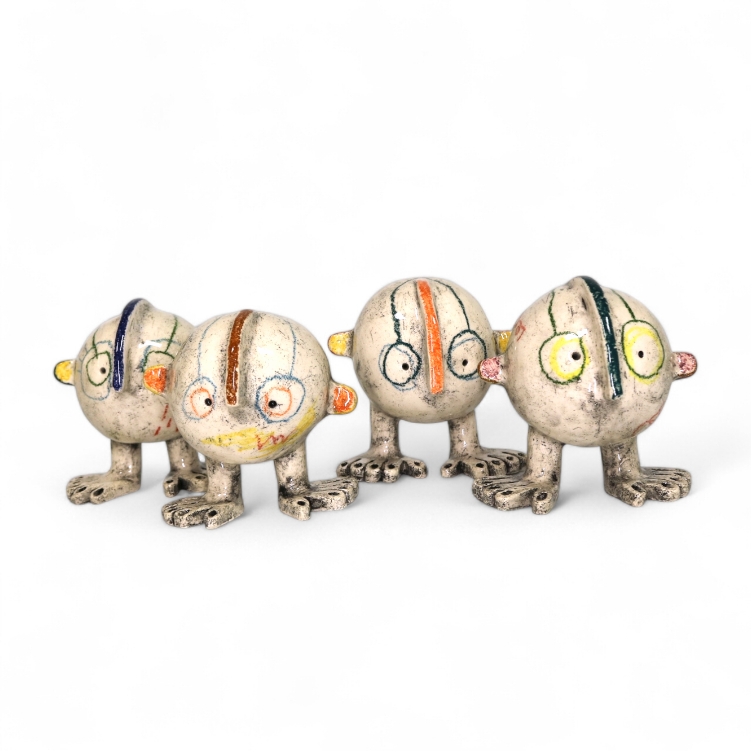 NÃO SOU RITA - 'Foot In Mouth' Ceramic Art